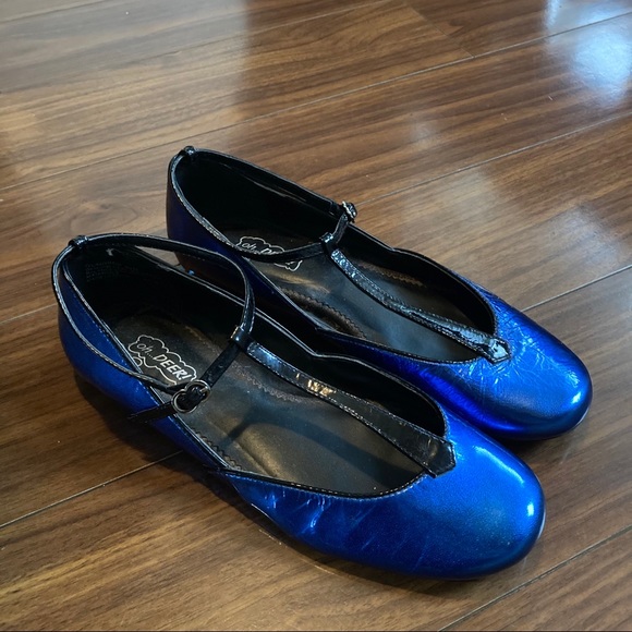Blue T-Strap Ballet Flats size 6.5 - Oh Deer! - Picture 2 of 4
